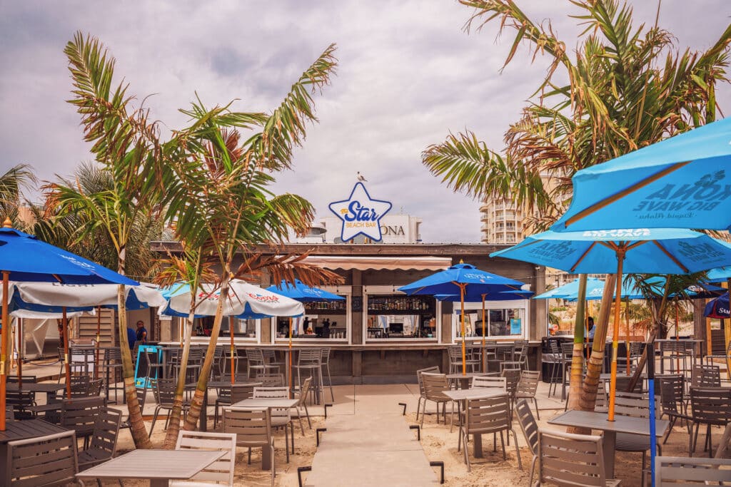 Star Beach Bar for corporate events at ICONA Diamond Beach